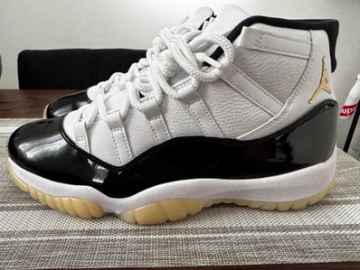Nike Air Jordan 11 Retro "Gratitude"