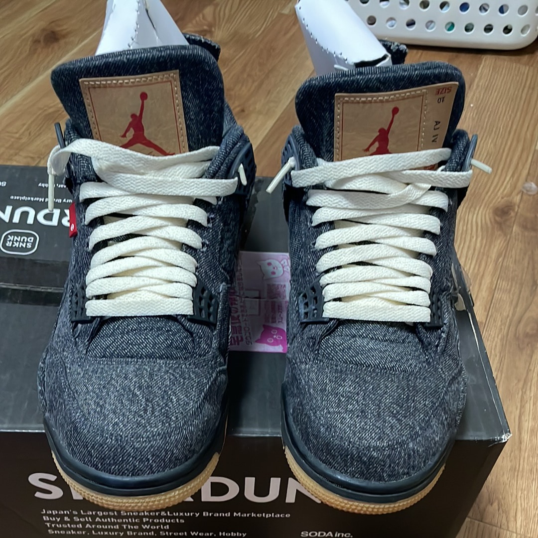 Nike × Levi's Air Jordan 4 "Black Denim" (Blank Tab)