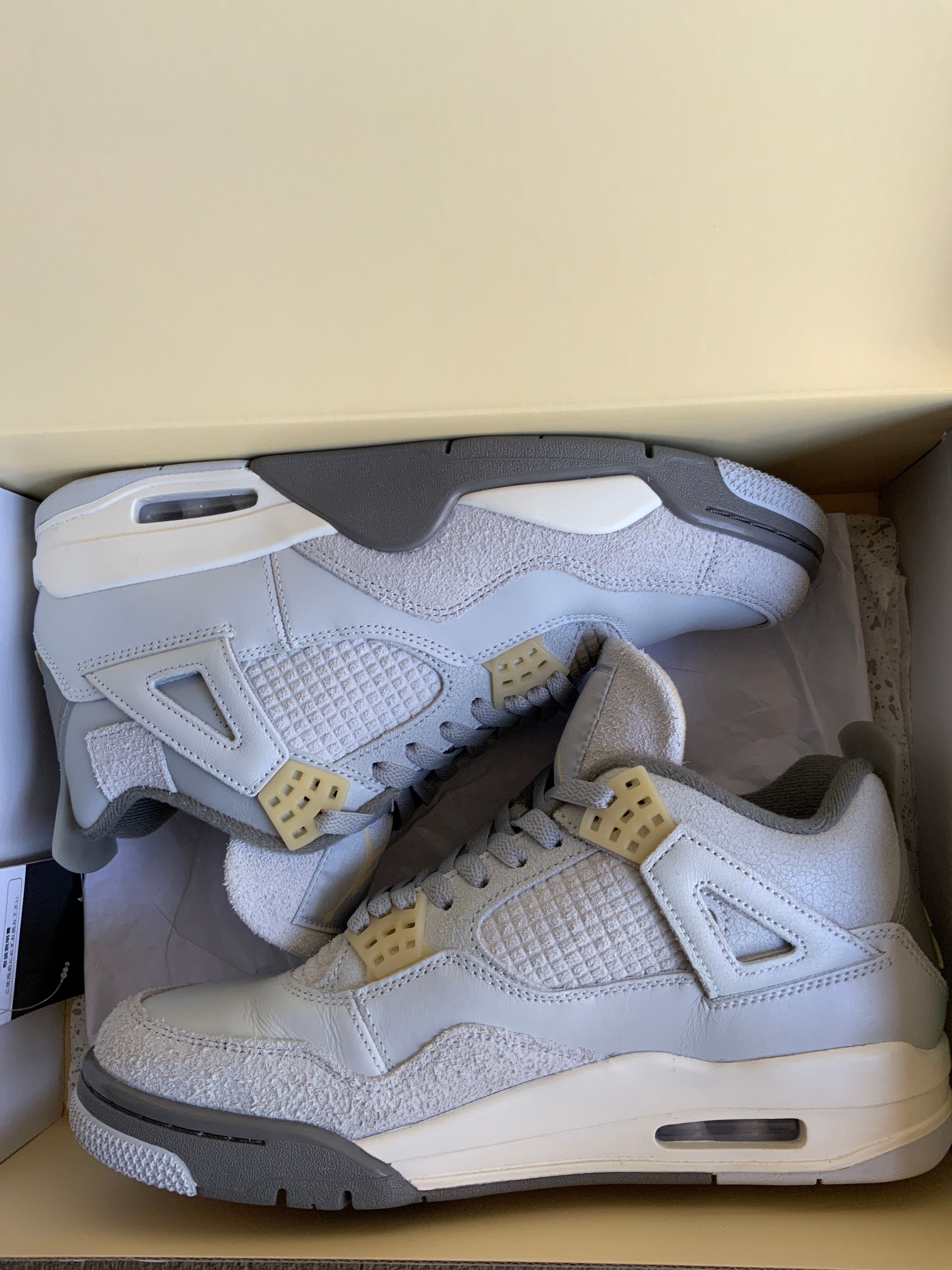 Nike Air Jordan 4 Retro SE "Craft"