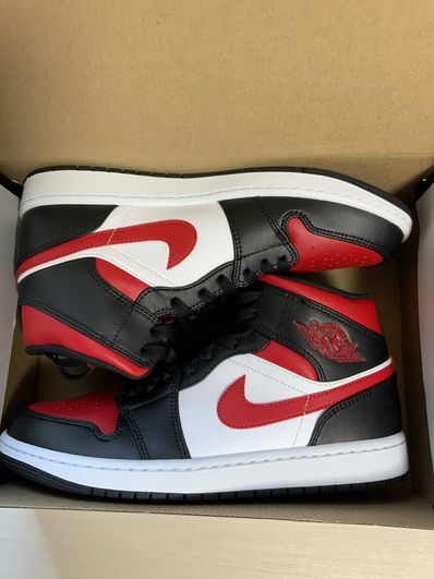 Nike Air Jordan 1 Mid オンラインストア入荷 ナイキ エアジョーダン1 ミッド ジムレッド/ホワイト/ブラック 美品 スニーカー