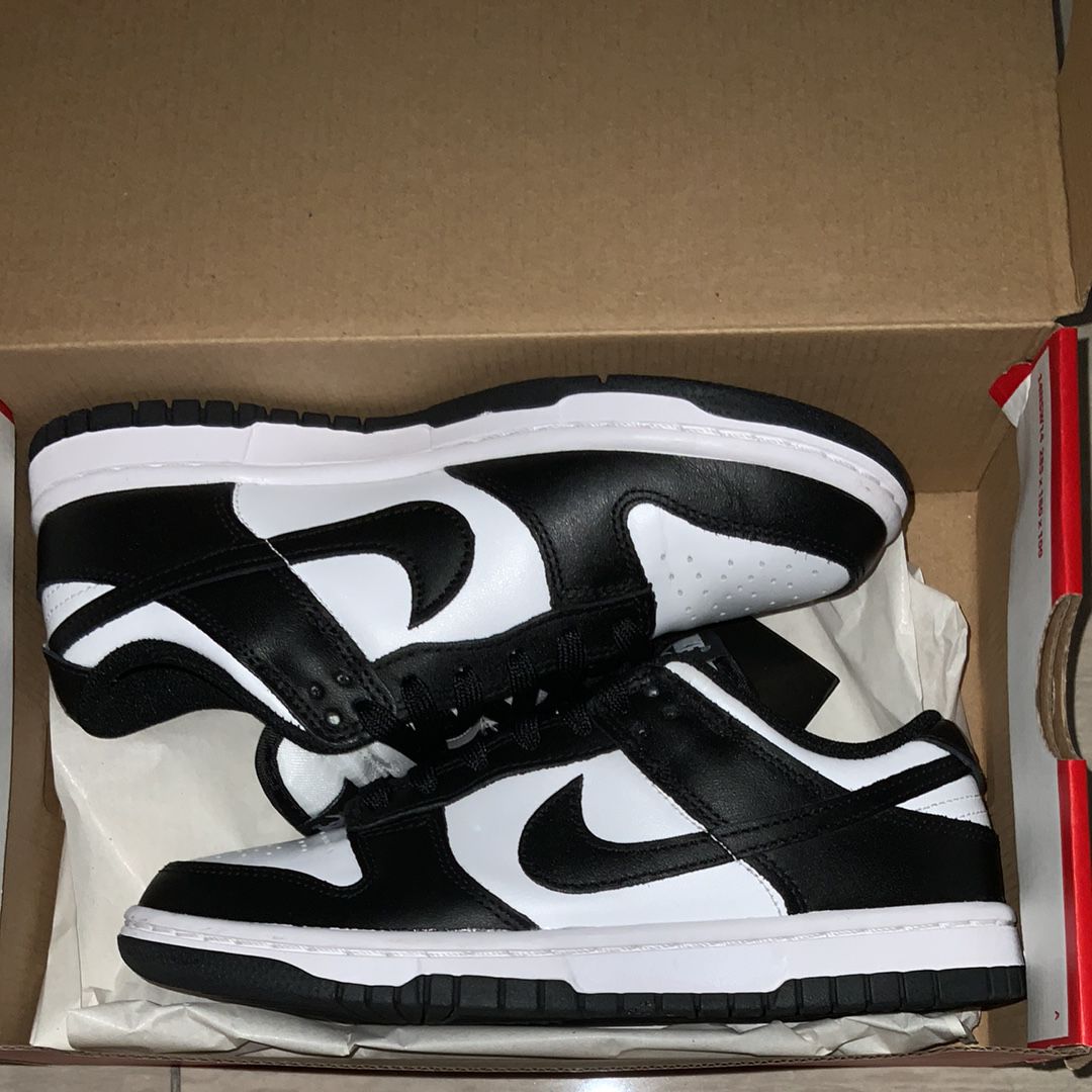 Nike Women's Dunk Low "White/Black"