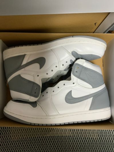 Nike Air Jordan 1 High OG "Stealth"