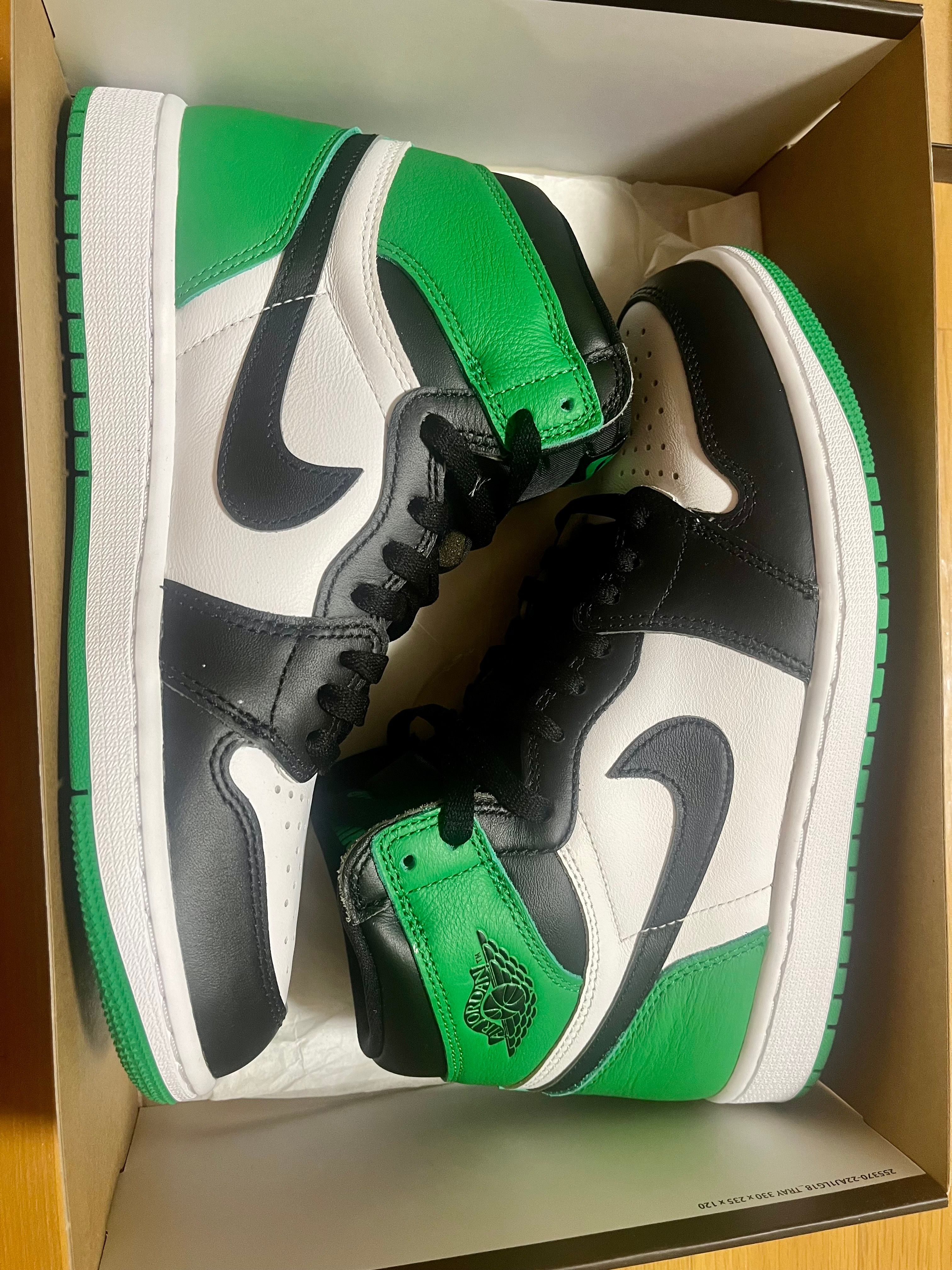 Nike Air Jordan 1 Retro High OG "Celtics/Black and Lucky Green" (2023)