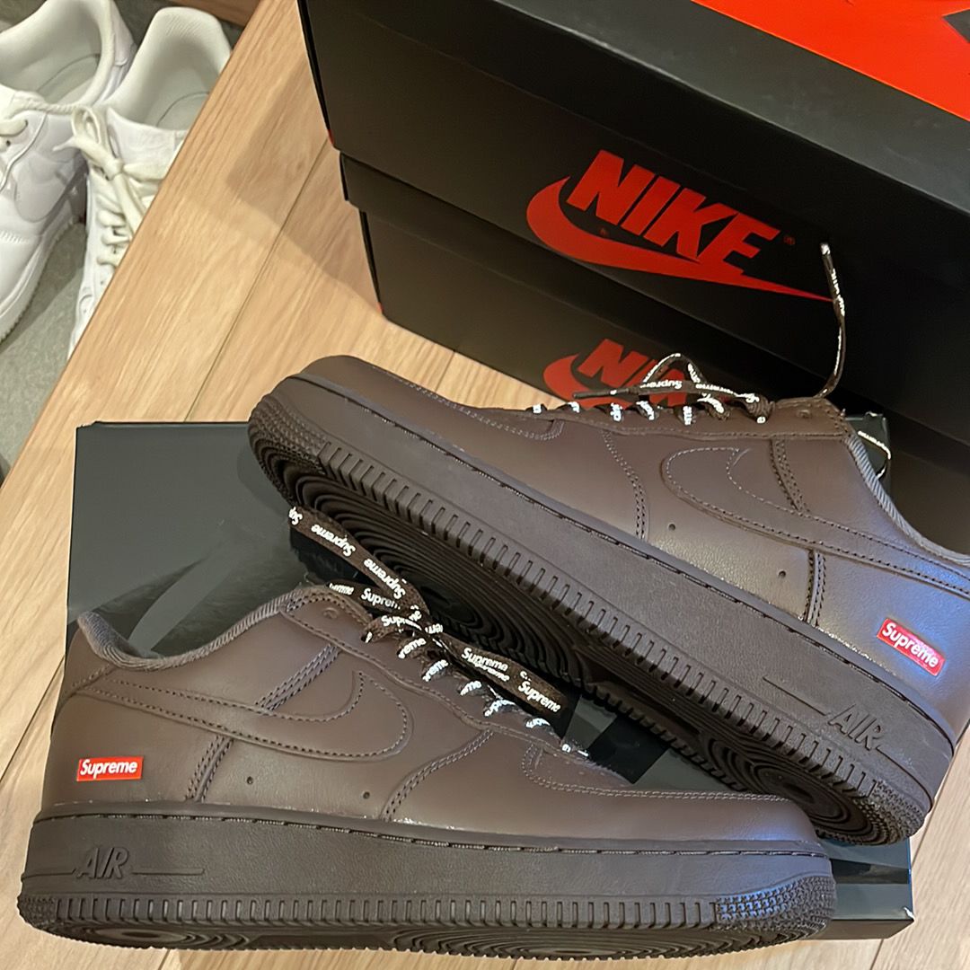 Supreme × Nike Air Force 1 Low "Baroque Brown"