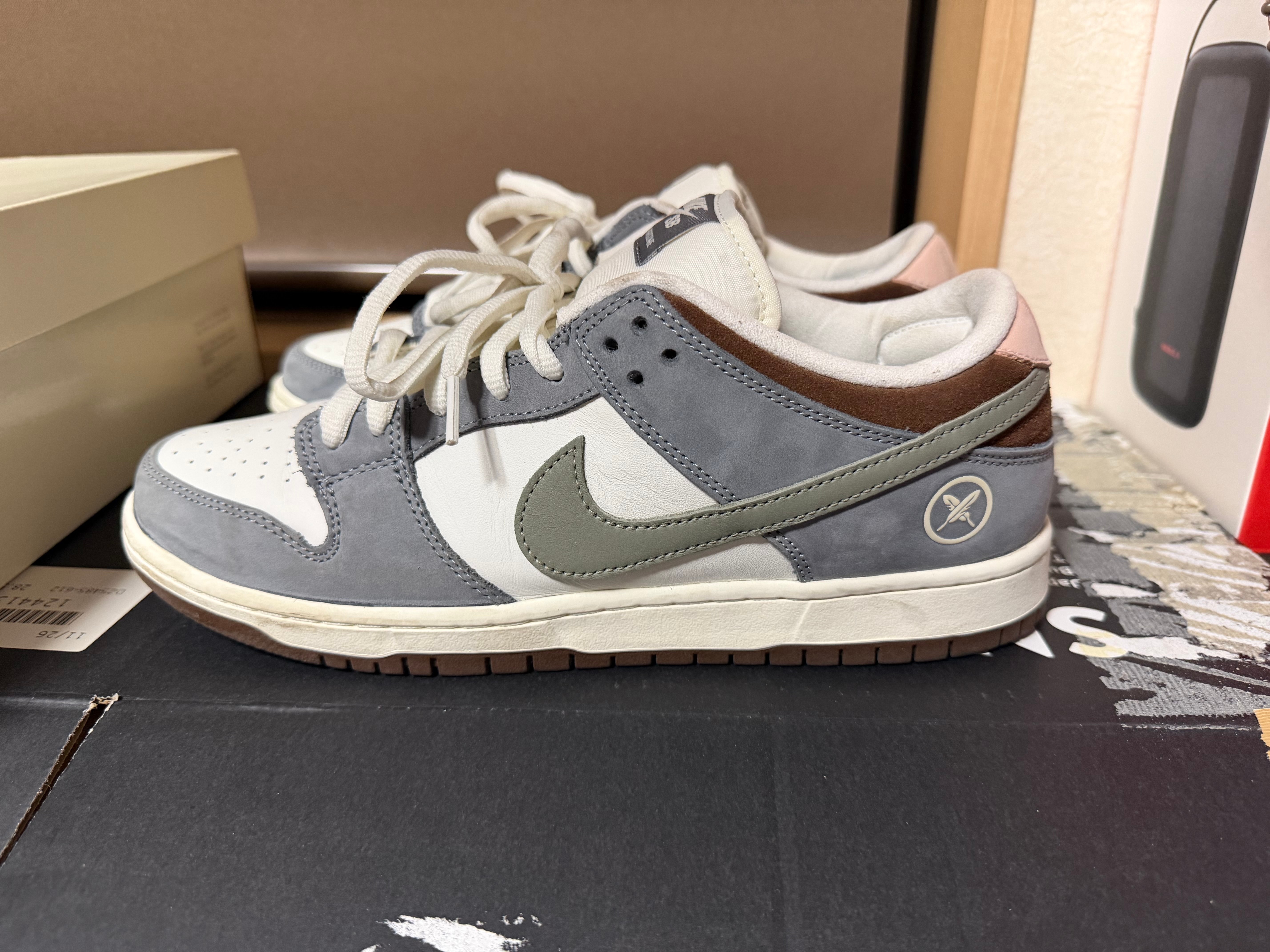 堀米 雄斗(Yuto Horigome) × Nike SB Dunk Low Pro QS "Wolf Grey"