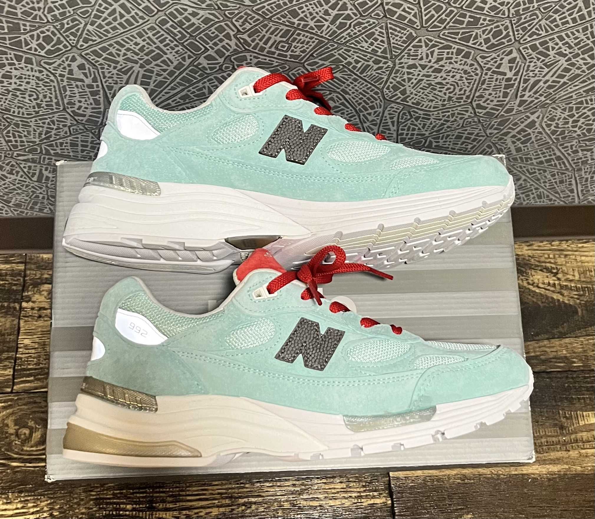 KITH × New Balance 992 Kithmas "Teal/Gray"