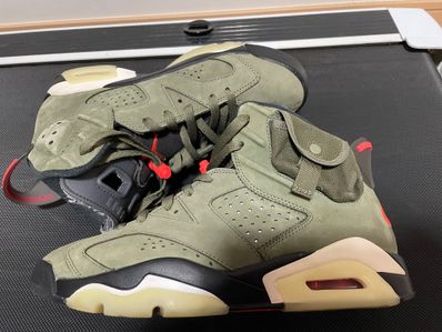 Travis Scott × Nike Air Jordan 6 Retro "Medium Olive"