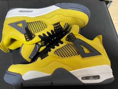 Nike Air Jordan 4 "Tour Yellow"