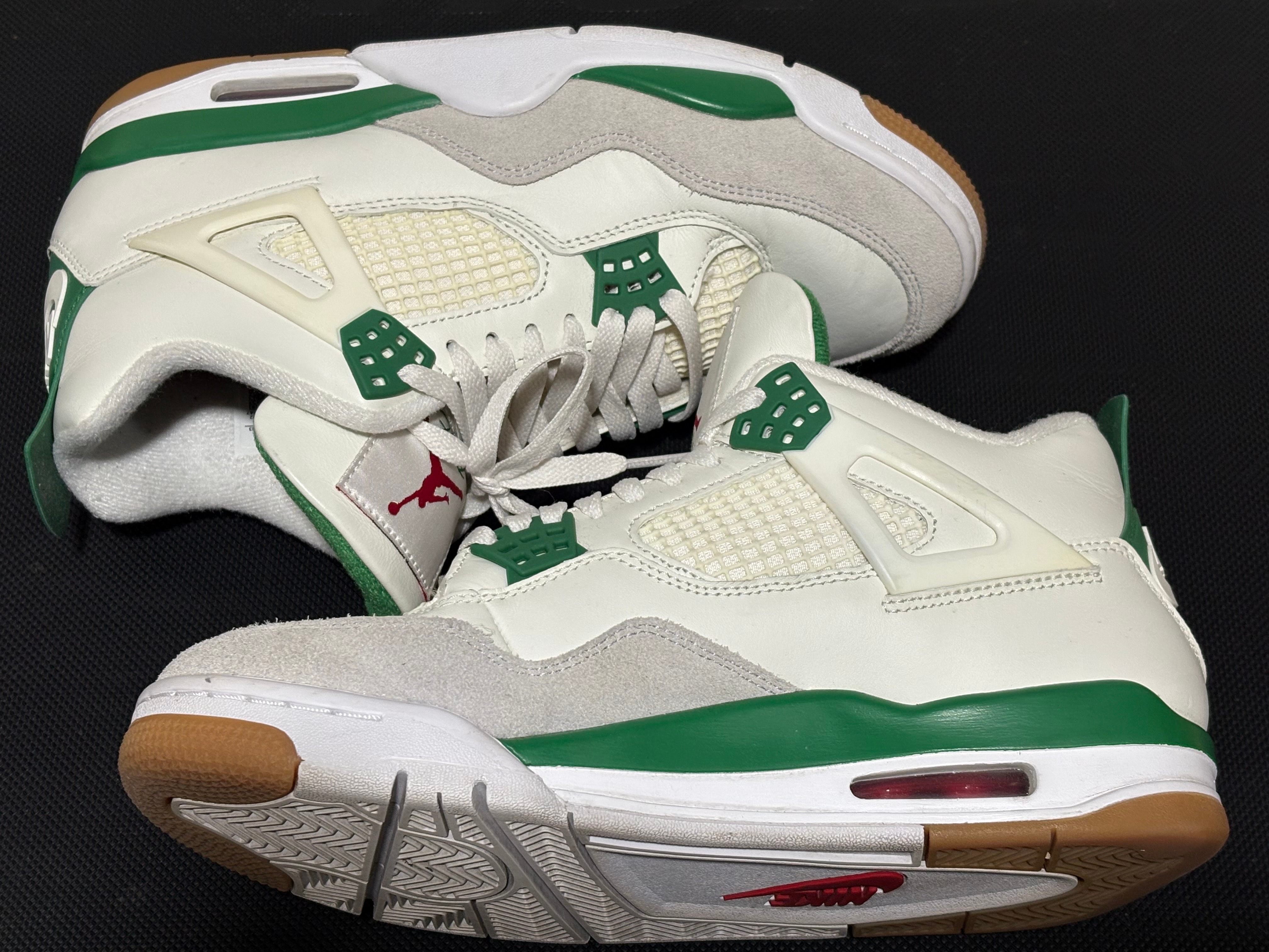 Nike SB × Air Jordan 4 Retro SP "Pine Green"