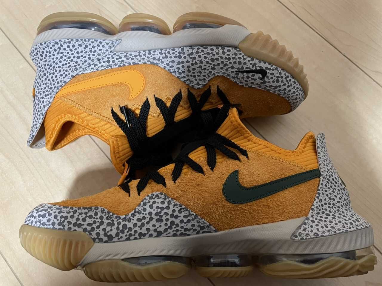 atmos × Nike LeBron 16 Low "Safari" (CD9471-800/CI3358-800)