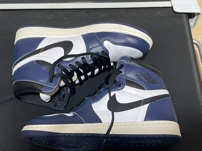 Nike Air Jordan 1 Retro High OG "Midnight Navy"