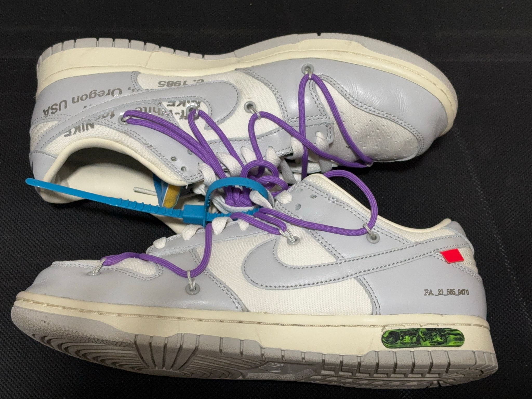 Off-White × Nike Dunk Low "Sail/Neutral Gray"