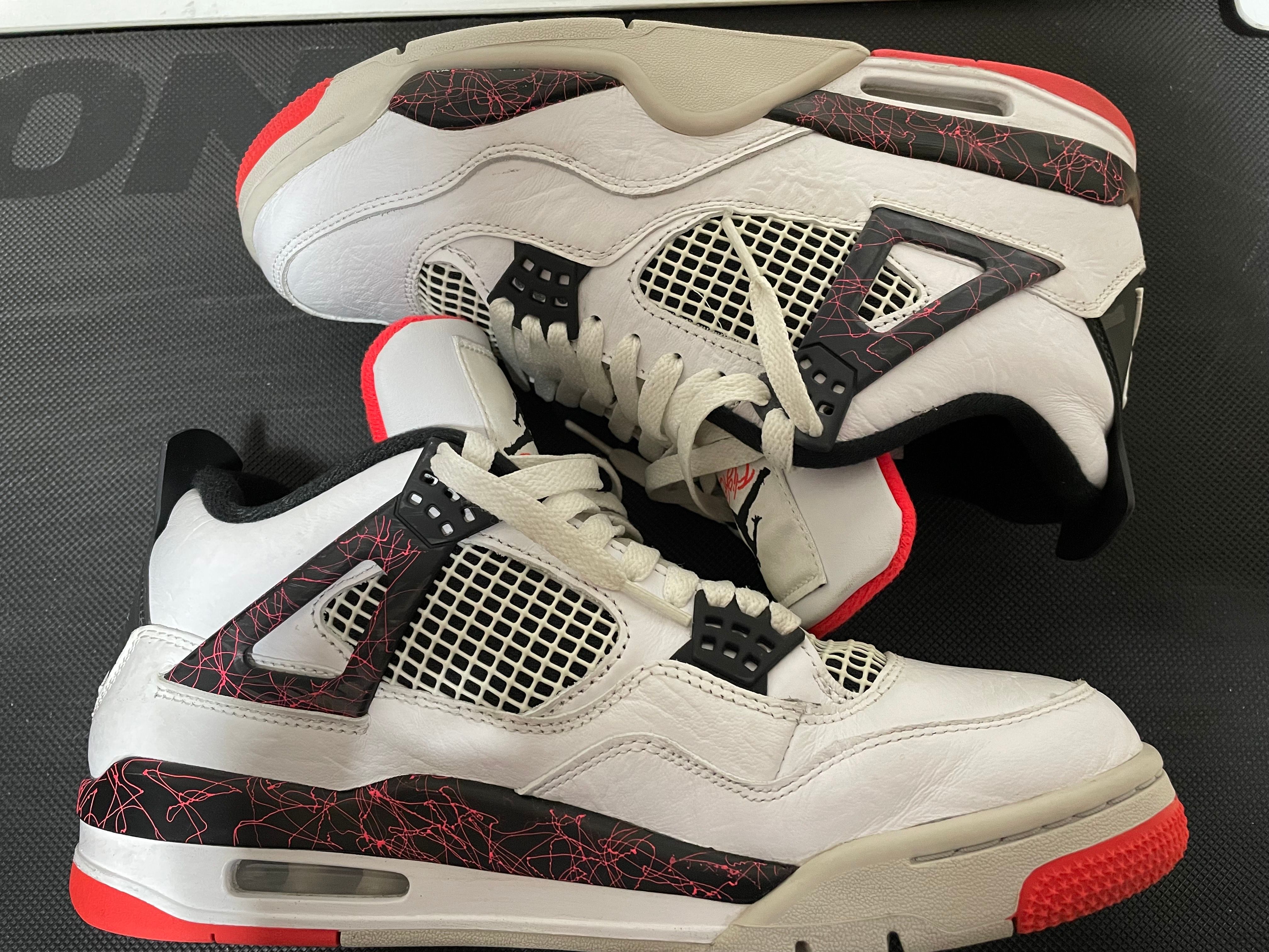 Nike Air Jordan 4 Retro "Flight Nostalgia"
