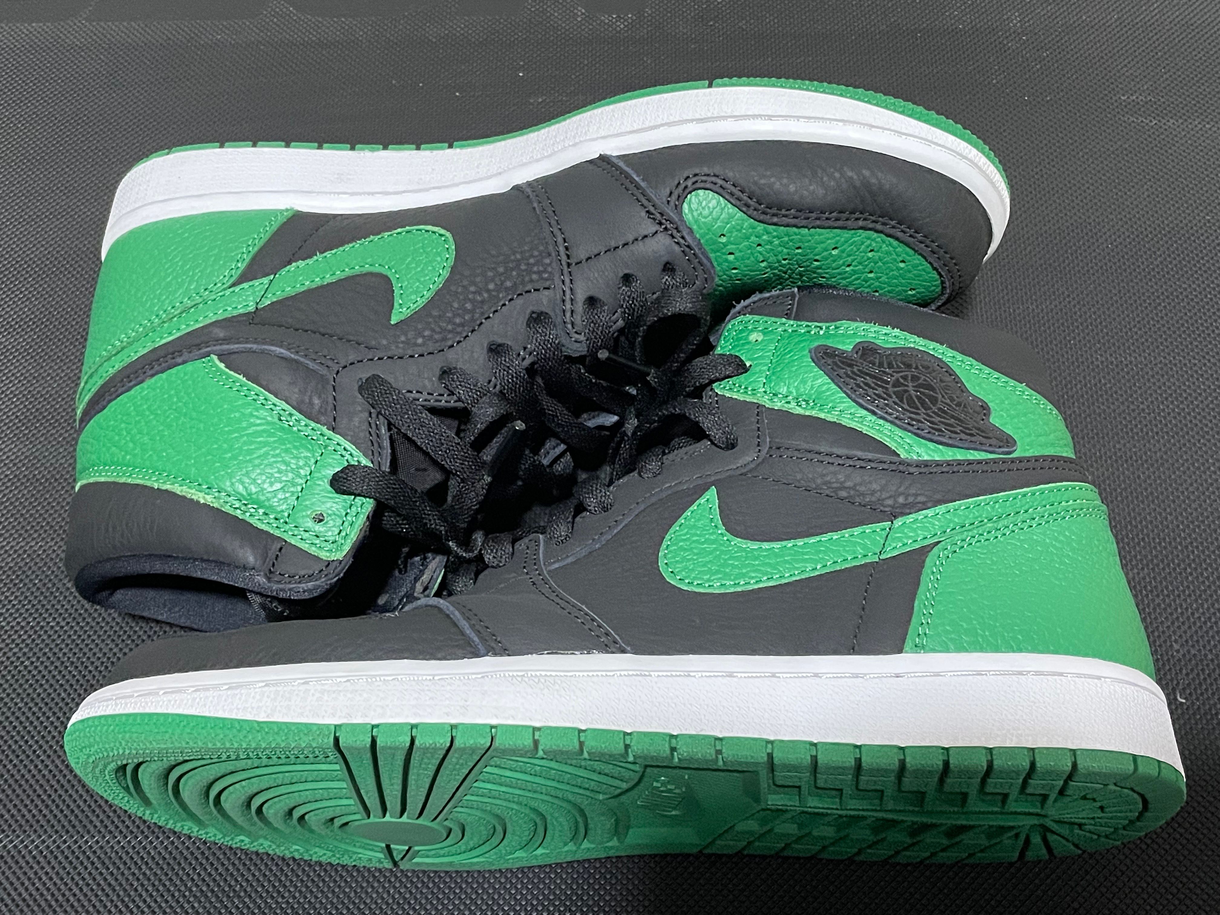 Nike Air Jordan 1 Retro High OG "Black/Pine Green" (2020)