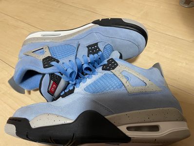 Nike Air Jordan 4 "University Blue"
