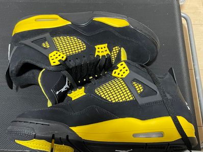 Nike Air Jordan 4 Retro "Thunder"(2023)