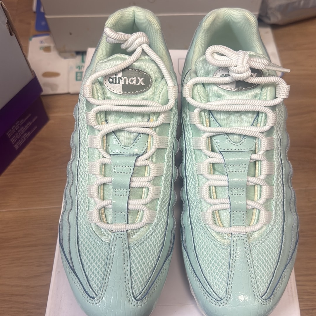 Nike Women's Air Max 95 PRM "Igloo"