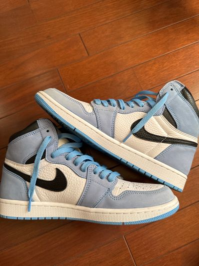 Nike Air Jordan 1 High OG "University Blue"