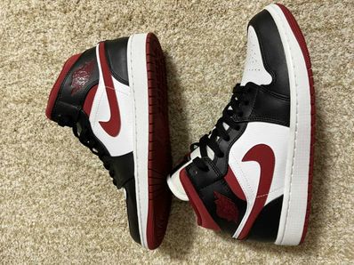 Nike Air Jordan 1 Mid "White/Gym Red Black"