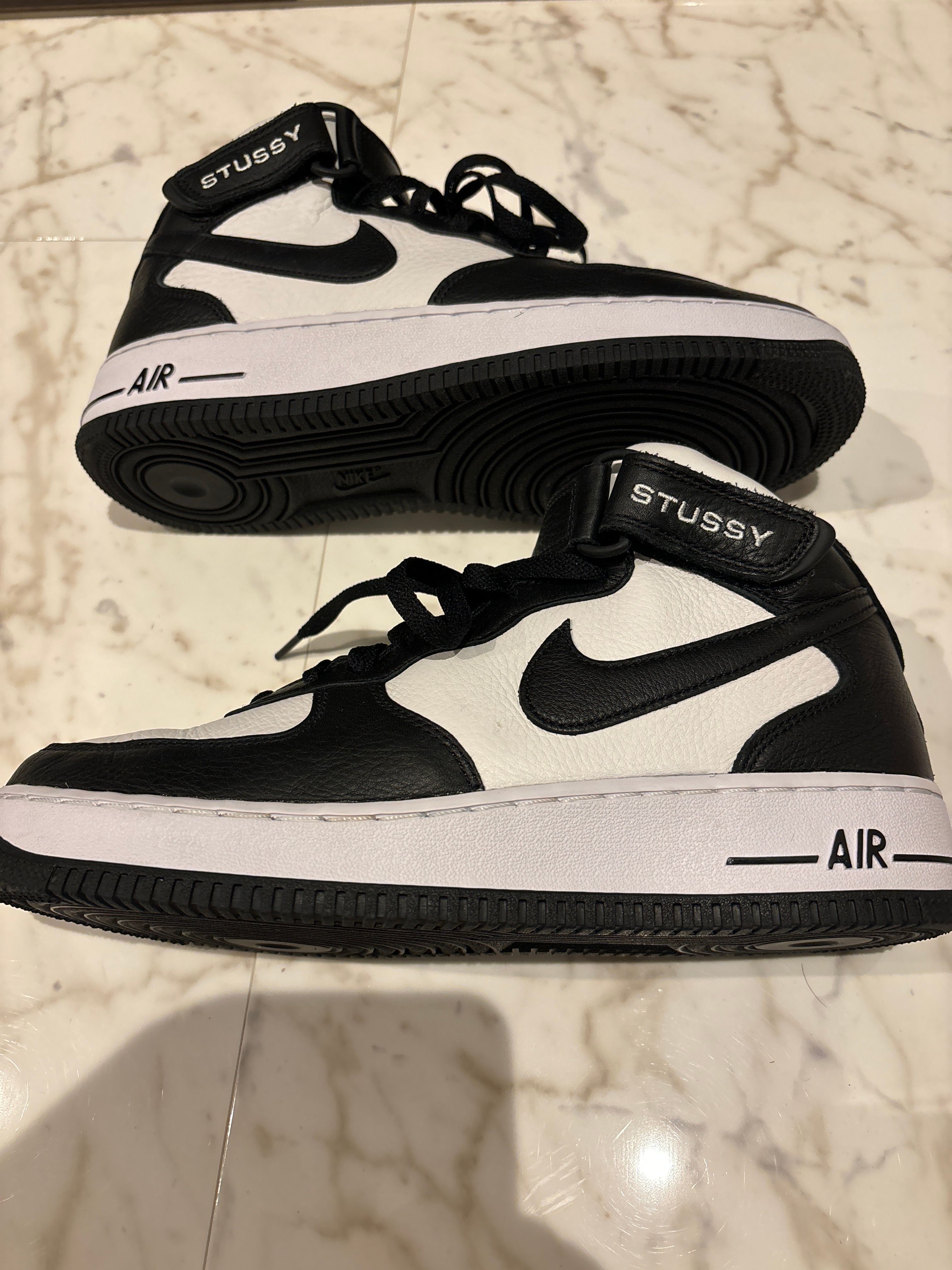 Stussy × Nike Air Force 1 Mid "Black and Light Bone"