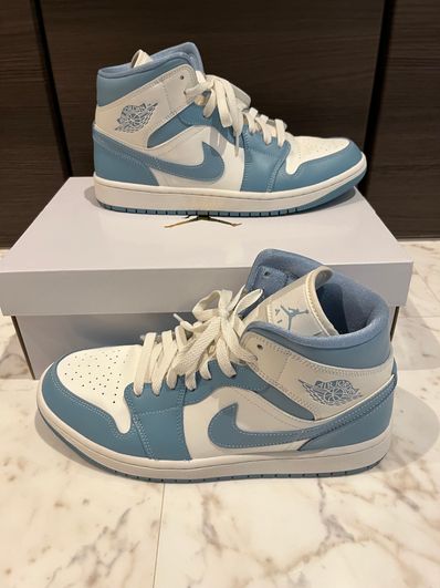 Nike Women's Air Jordan 1 Mid "University Blue"