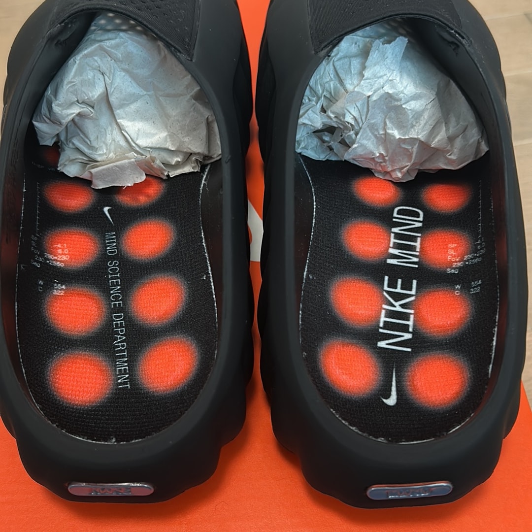 Nike Mind 001 Mules "Black/Hyper Crimson"