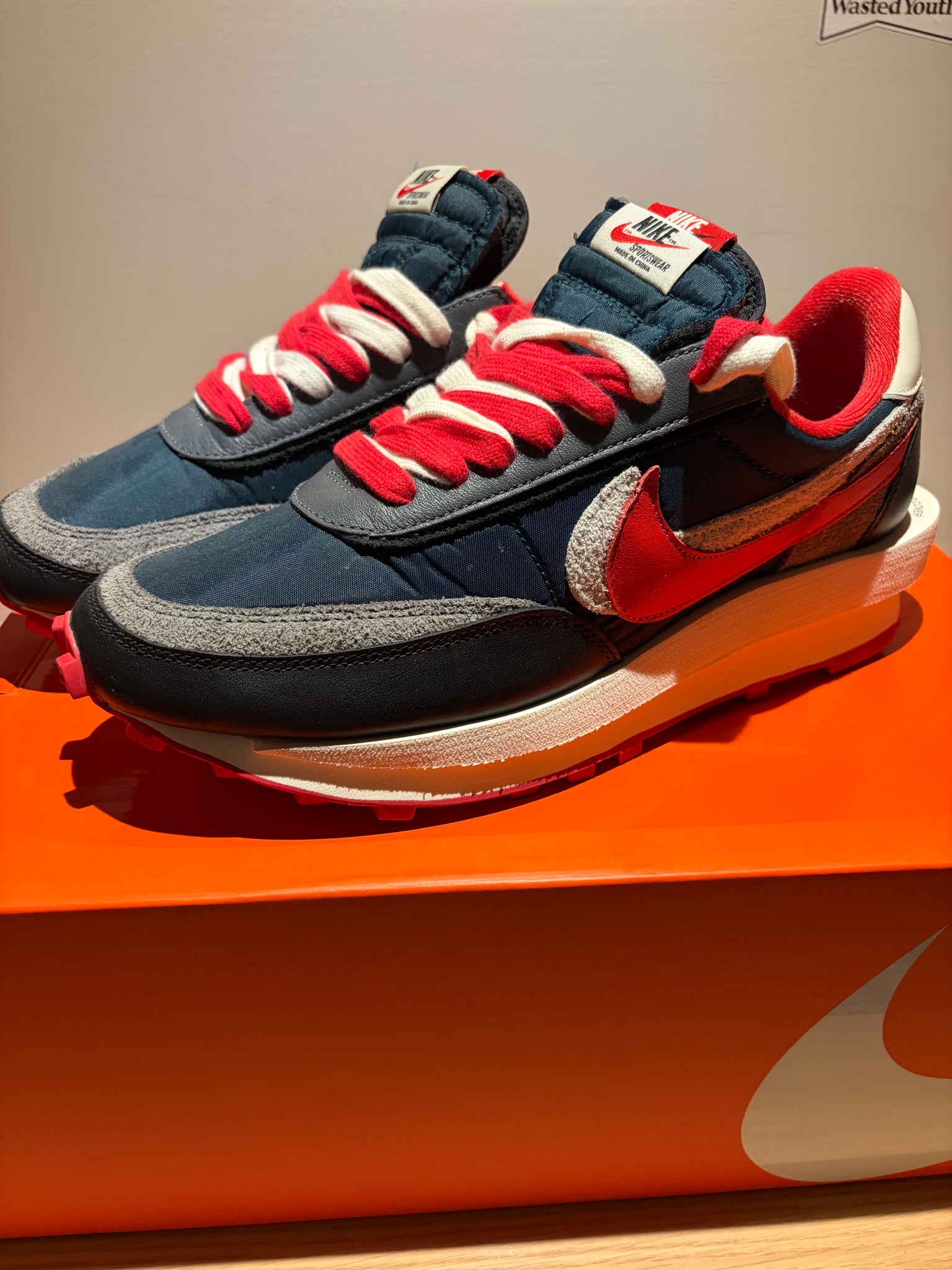 UNDERCOVER × sacai × Nike LD Waffle "Midnight Spruce/Pale Ivory-Dark Grey-University Red"