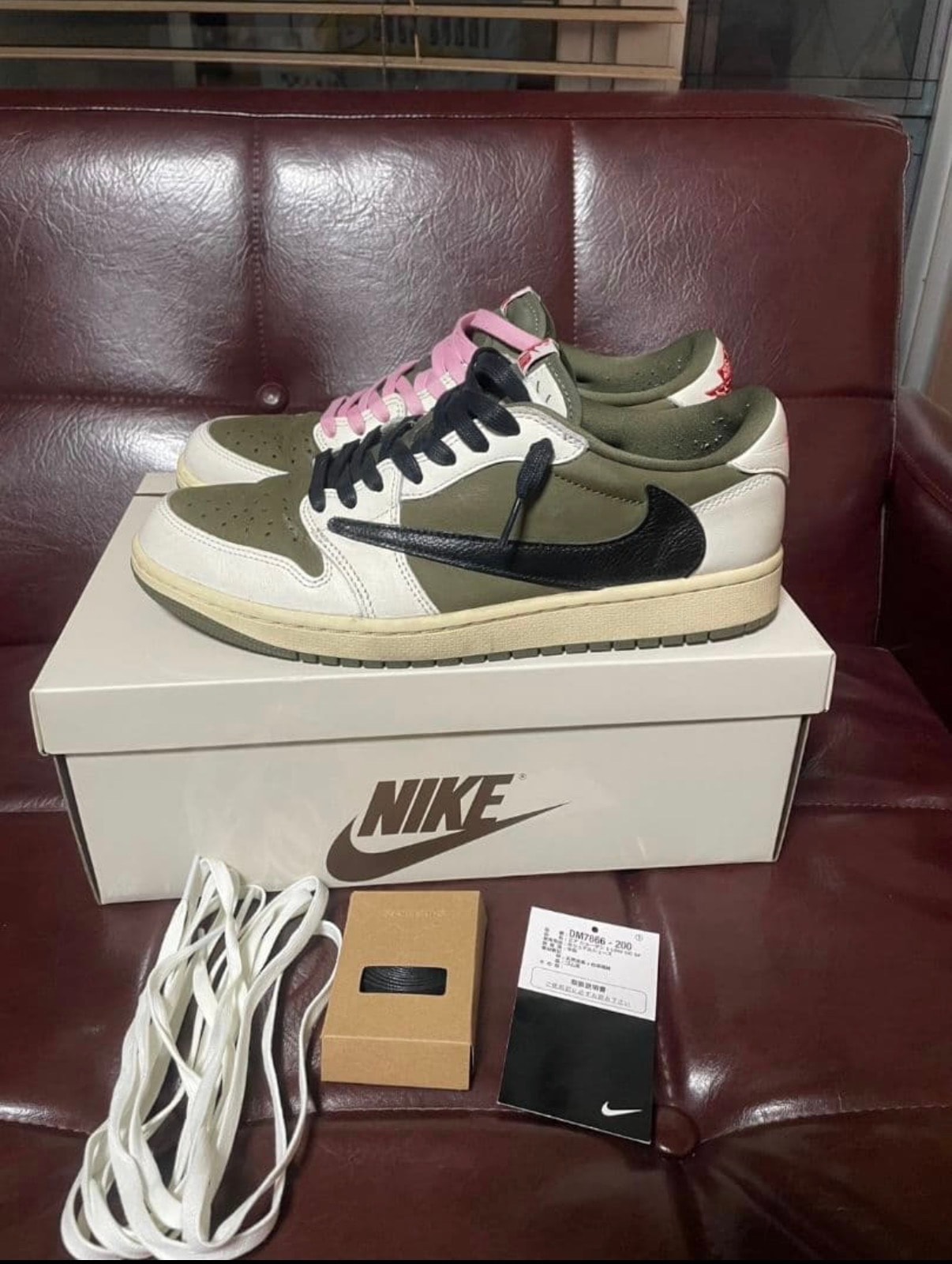 Travis Scott × Nike Air Jordan 1 Low OG SP "Reverse Olive"