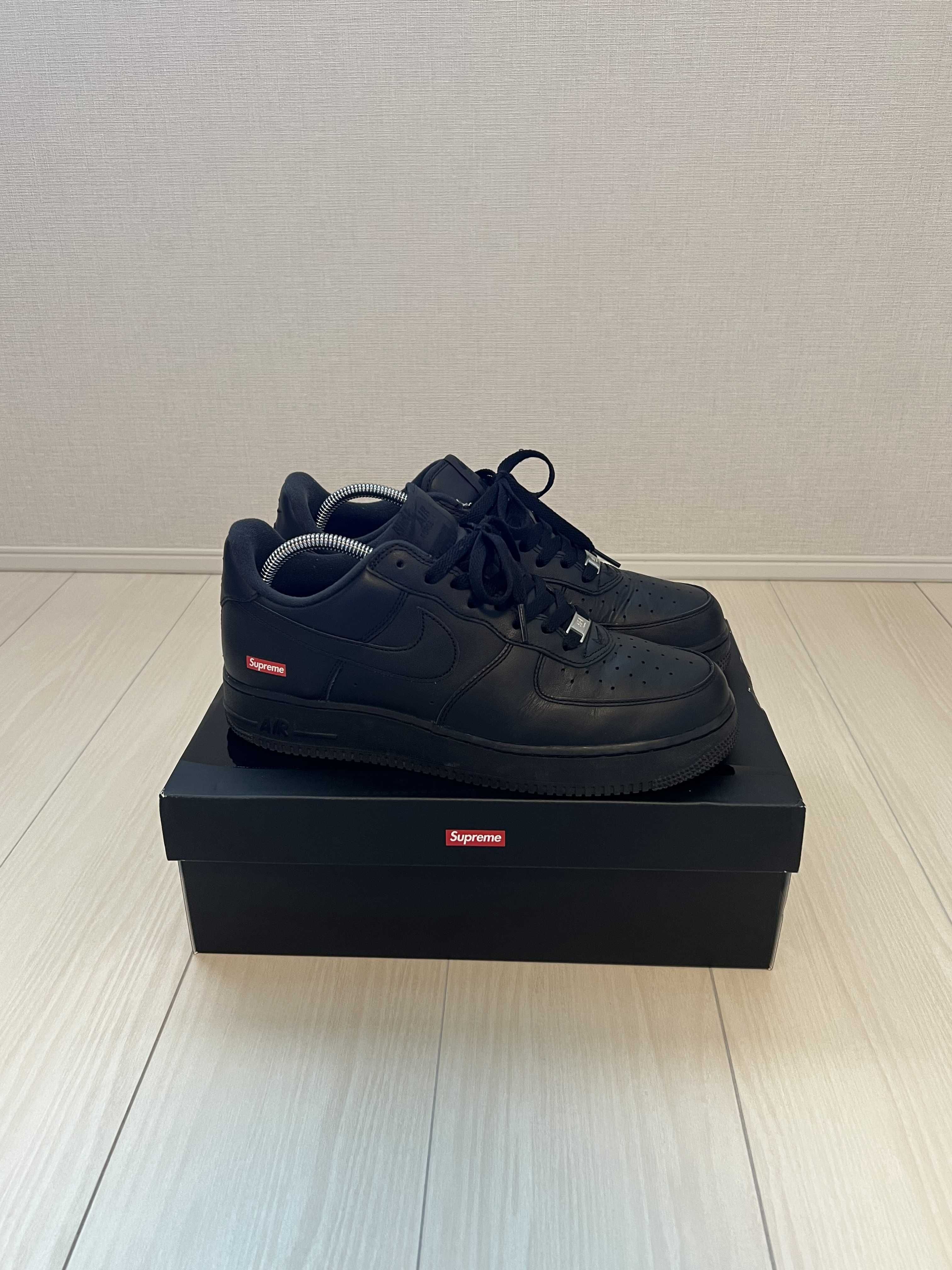 Supreme × Nike Air Force 1 Low "Black"