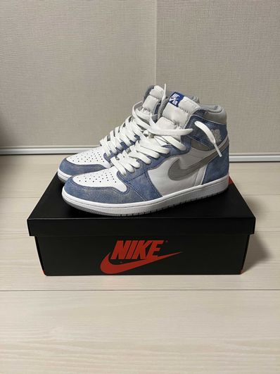 Nike Air Jordan 1 High OG "Hyper Royal"