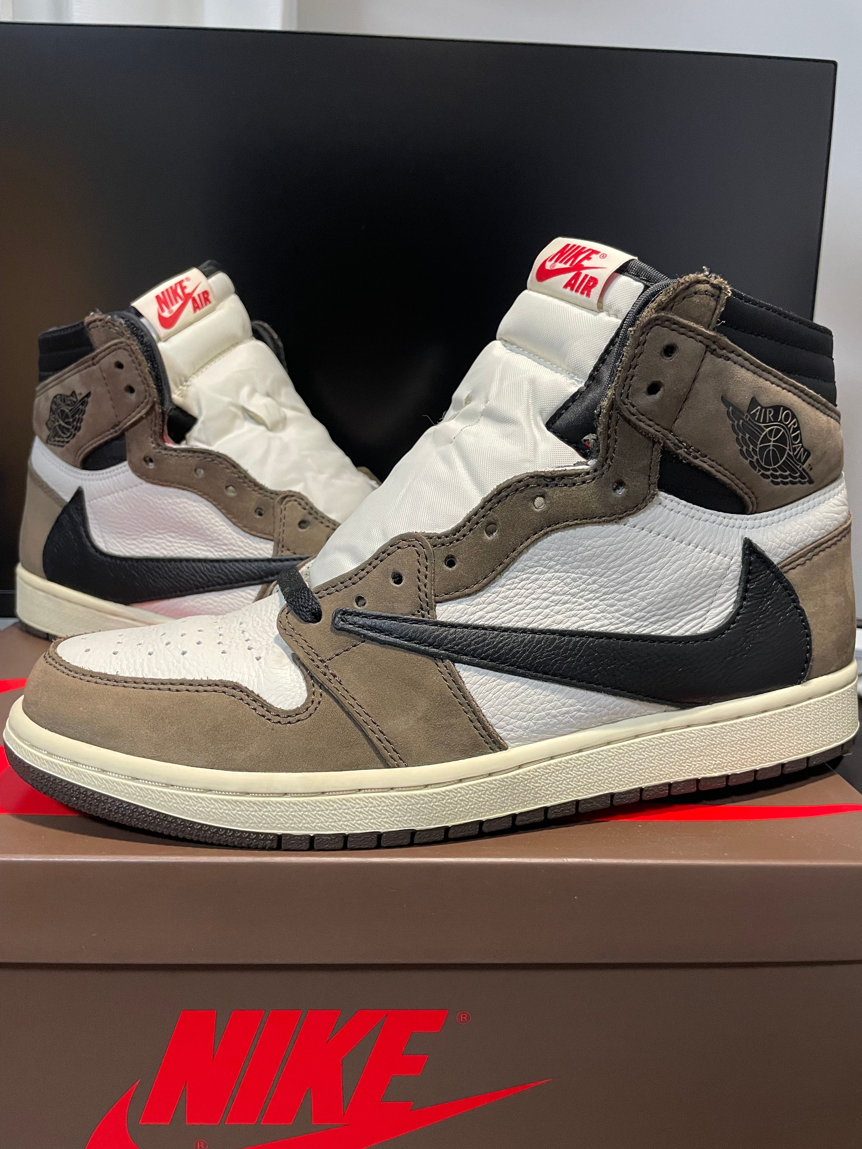 Travis Scott × Nike Air Jordan 1 Retro High OG TS SP "Sail/Dark Mocha"