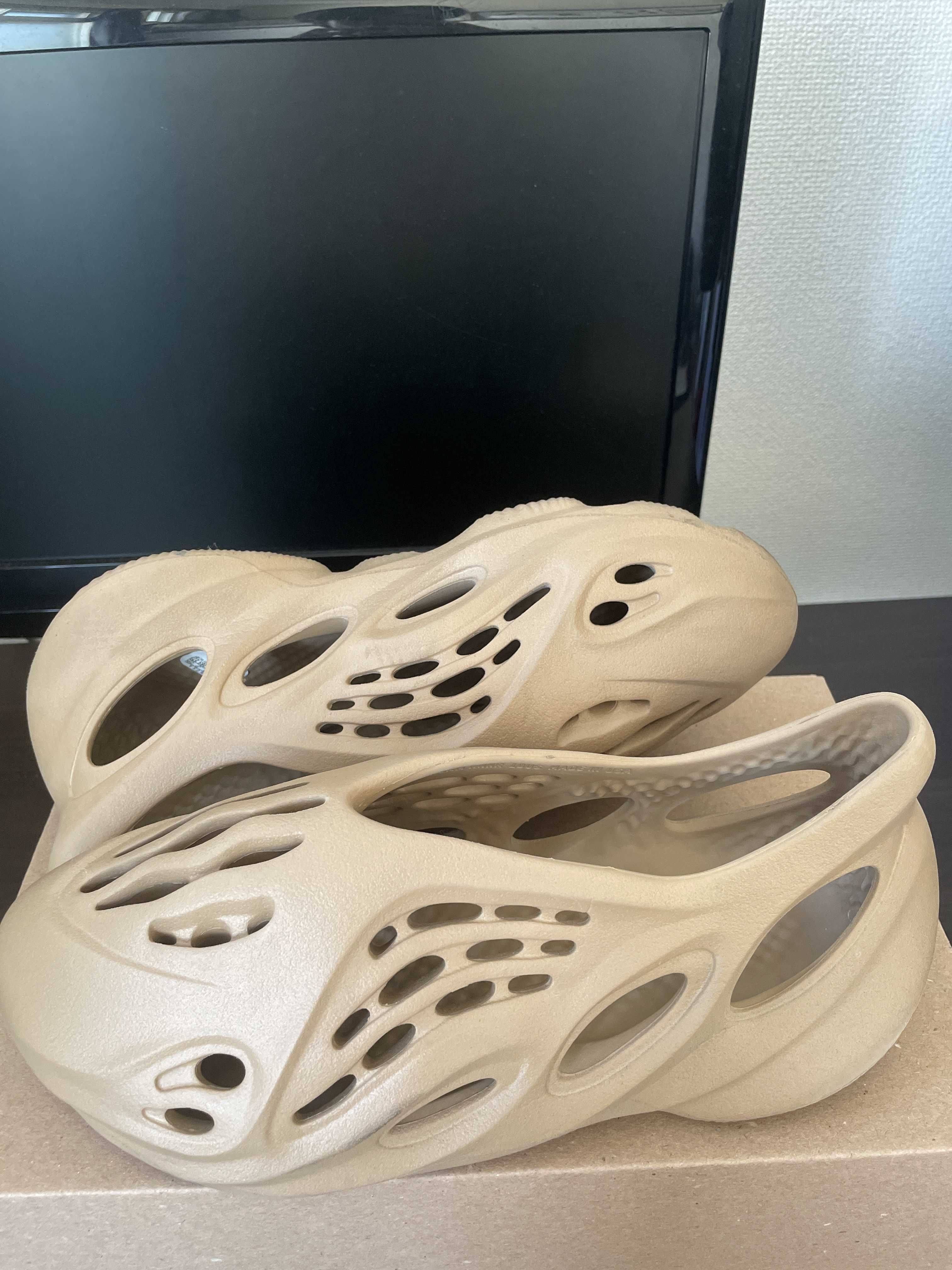 adidas YEEZY Foam Runner "Ochre"