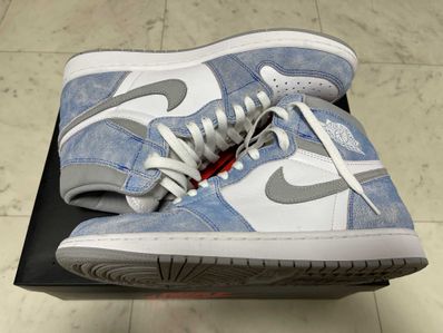 Nike Air Jordan 1 High OG "Hyper Royal"