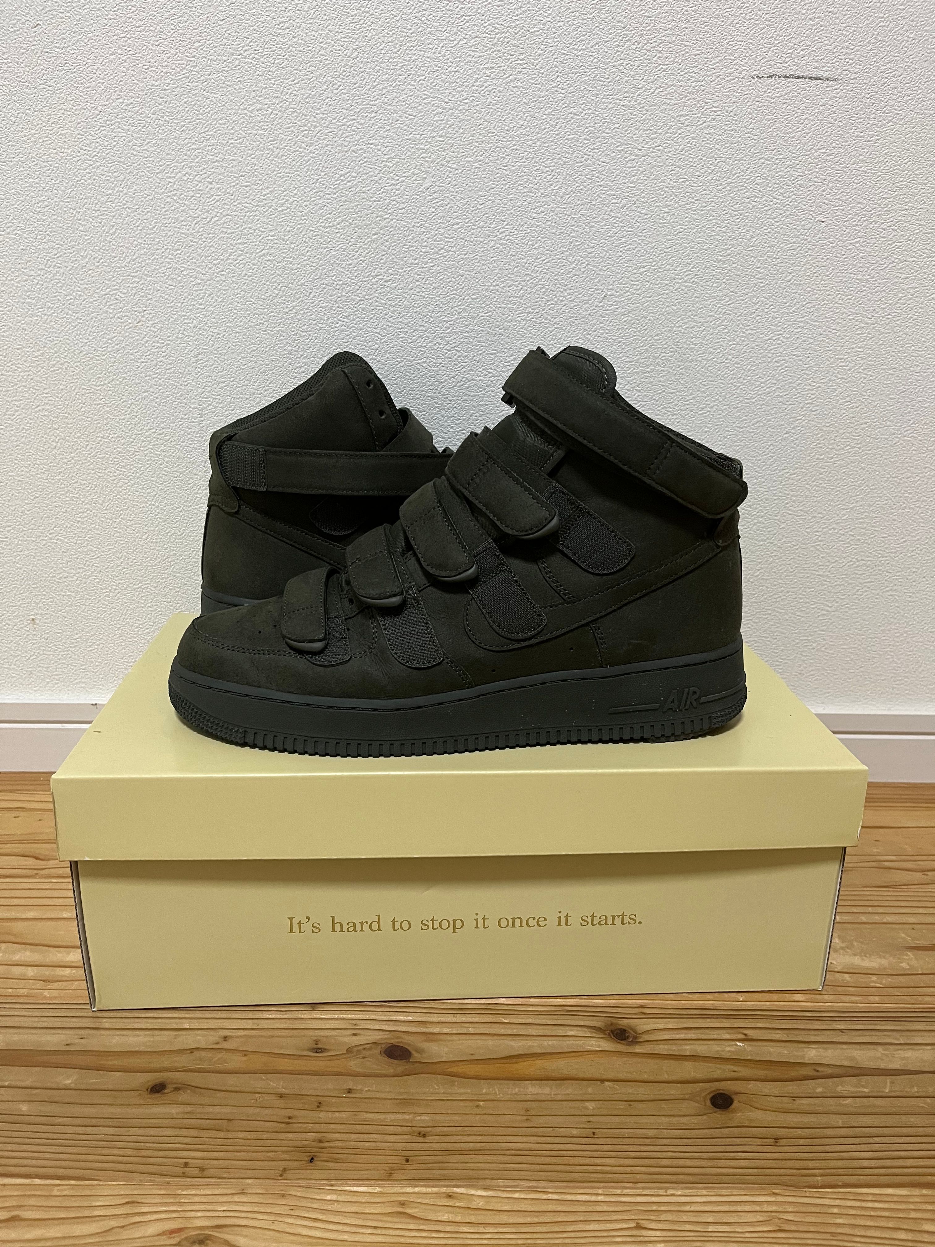 NIKE / エアフォース1 high '07 SP / ビリー・アイリッシュ Billie Eilish × Nike Air Force 1 High '07 SP “Sequoia”が国内