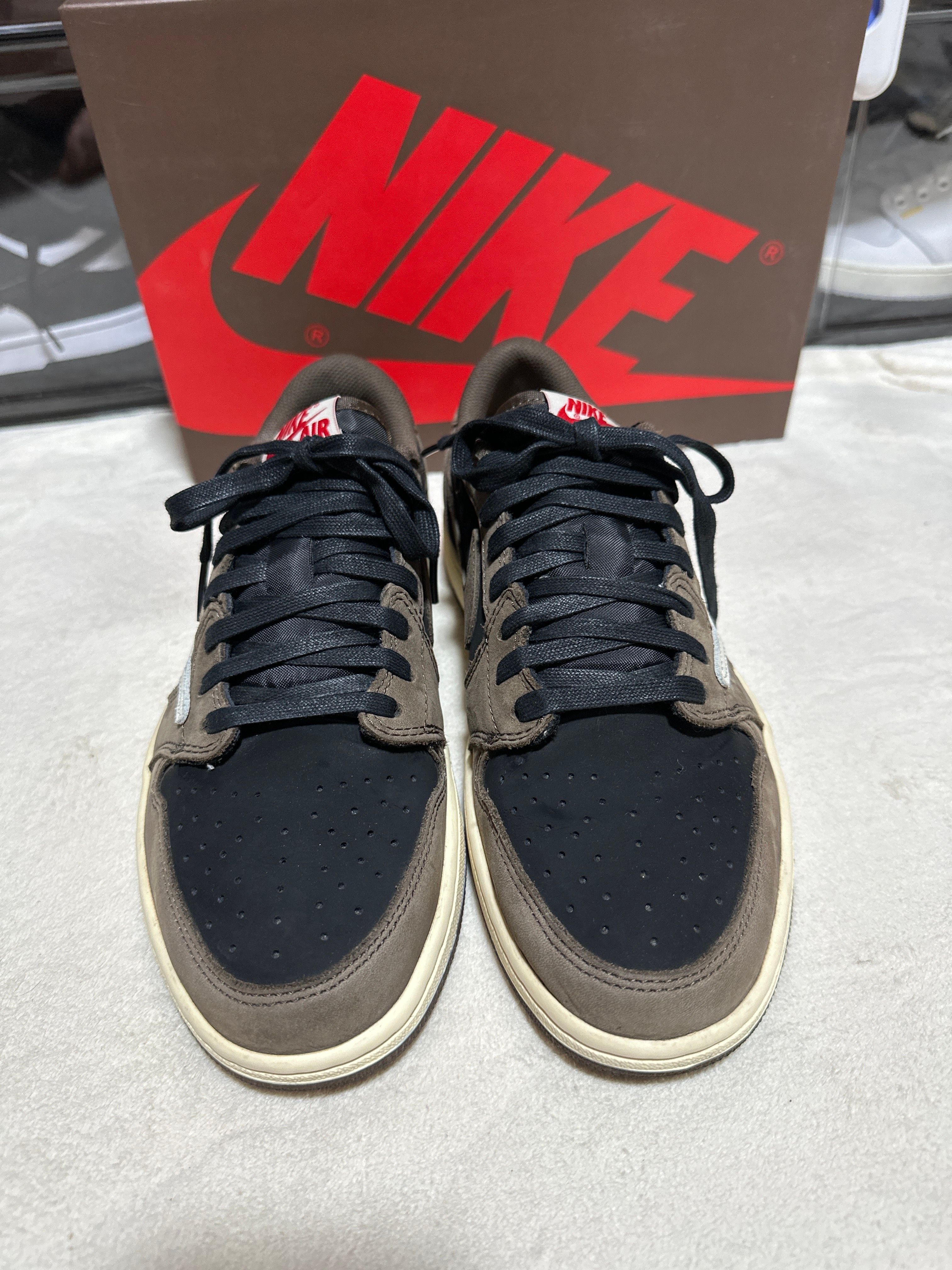 Travis Scott × Nike Air Jordan 1 Low OG SP-T  "Black/Dark Mocha"