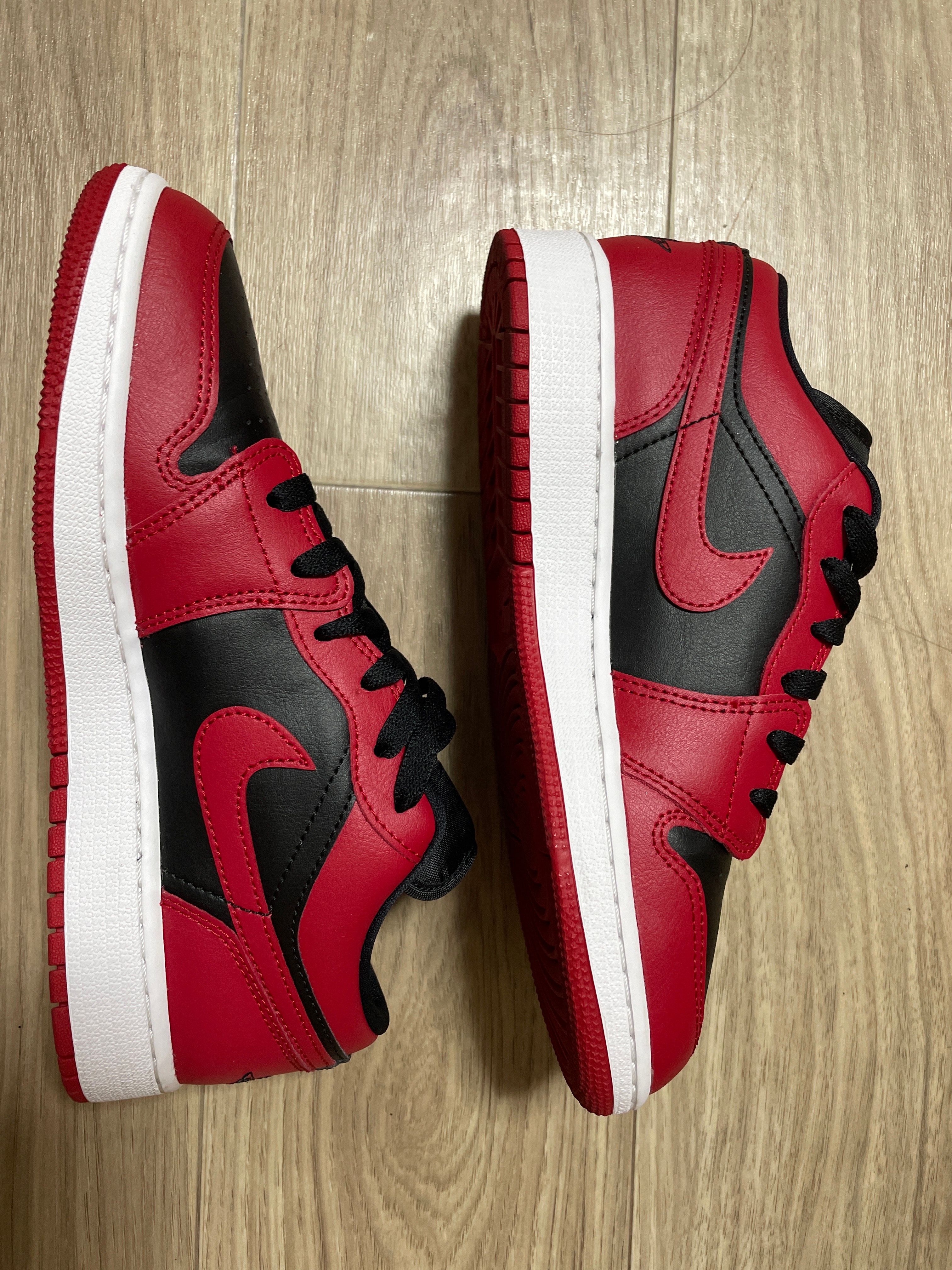 Nike Air Jordan 1 Low GS "Varsity Red"