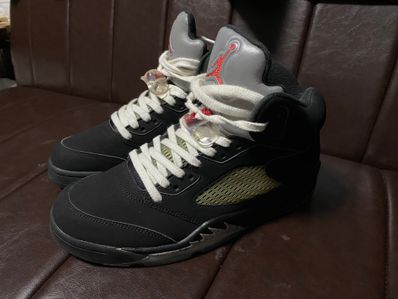 Nike Air Jordan 5 Retro OG "Black/Fire Red/Metallic Silver/White" (2016)