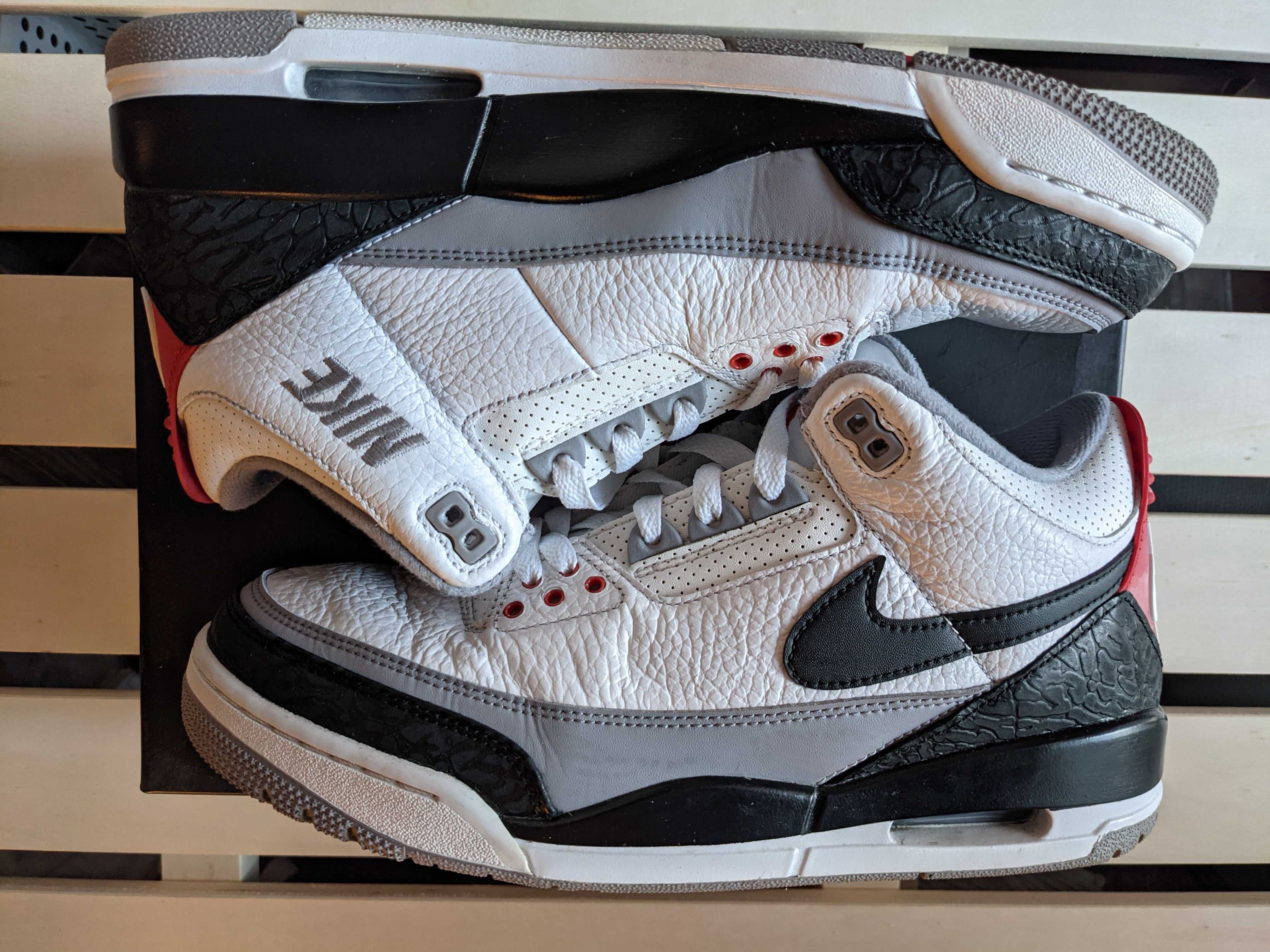 Nike Air Jordan 3 Retro "Tinker Hatfield"