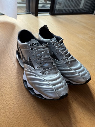Mizuno Wave Prophecy Morelia Neo "Silver"