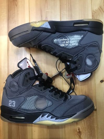Off-White × Nike Air Jordan 5 "Black/Muslin/Fire Red"