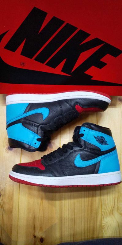 Nike Women's Air Jordan 1 High OG "UNC to Chicago"