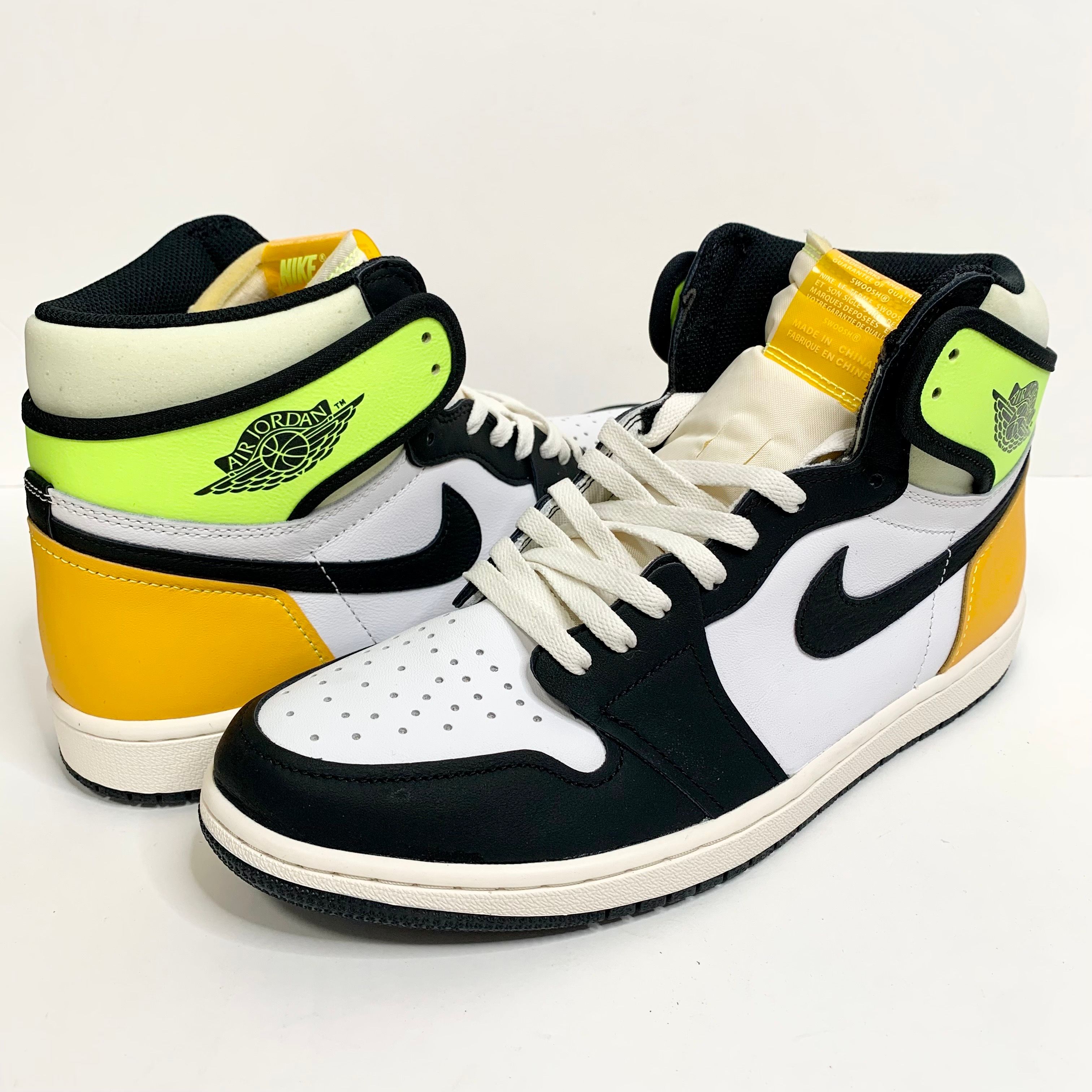 Nike Air Jordan 1 High OG "Volt Gold"