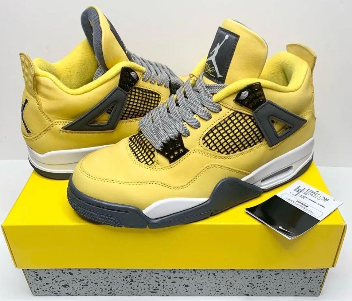 Nike Air Jordan 4 "Tour Yellow"