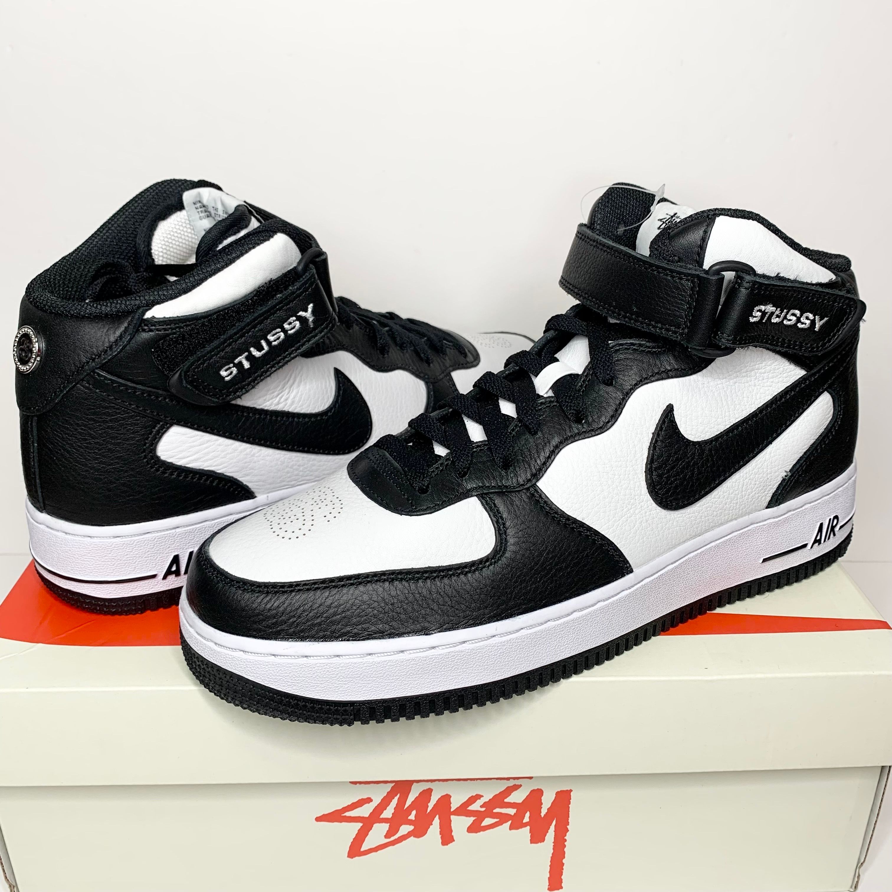 Stussy × Nike Air Force 1 Mid "Black and Light Bone"