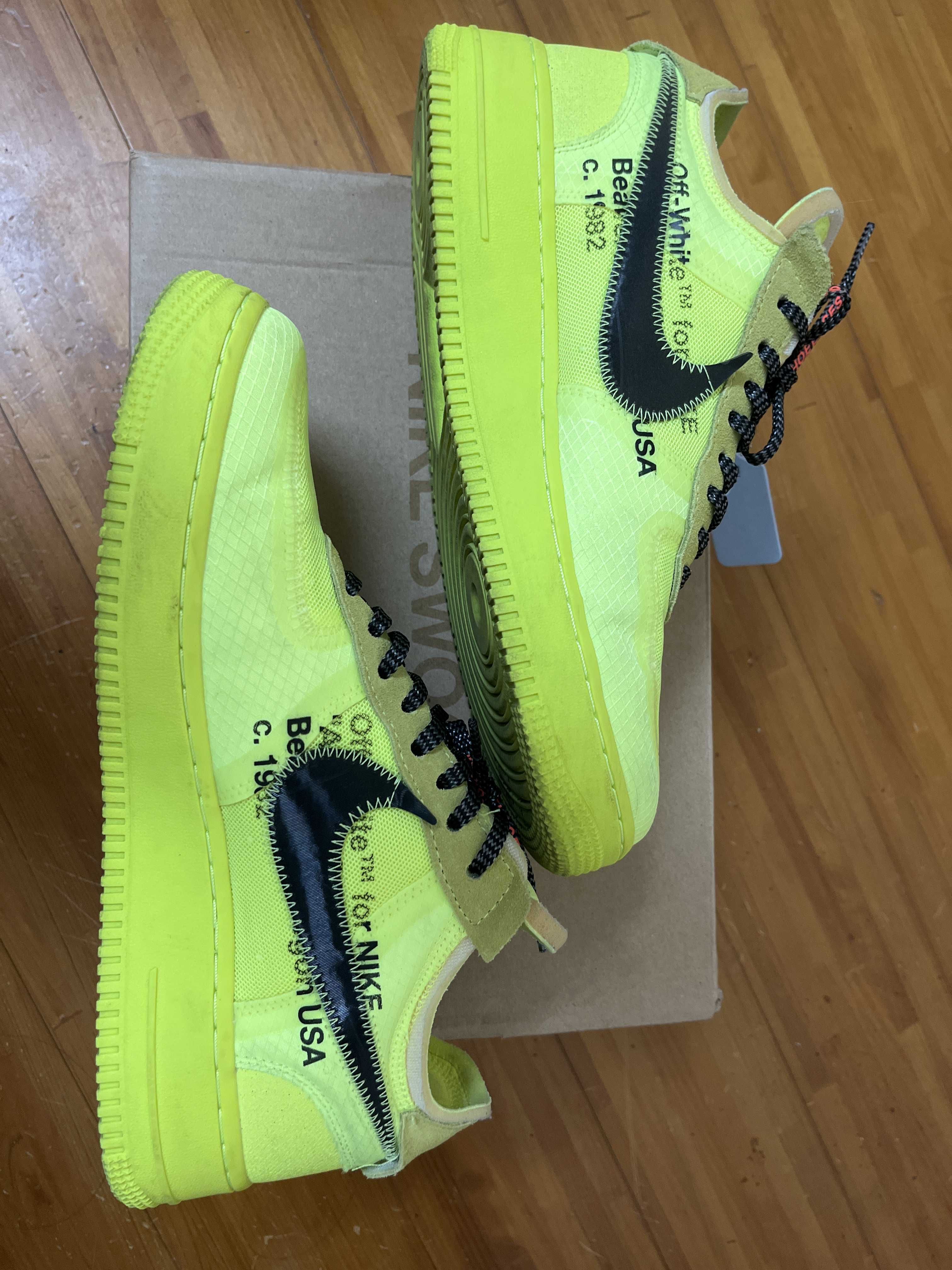 Off-White × Nike Air Force 1 Low "Volt"