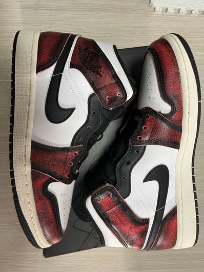 Nike Air Jordan 1 Mid "Wear Away"