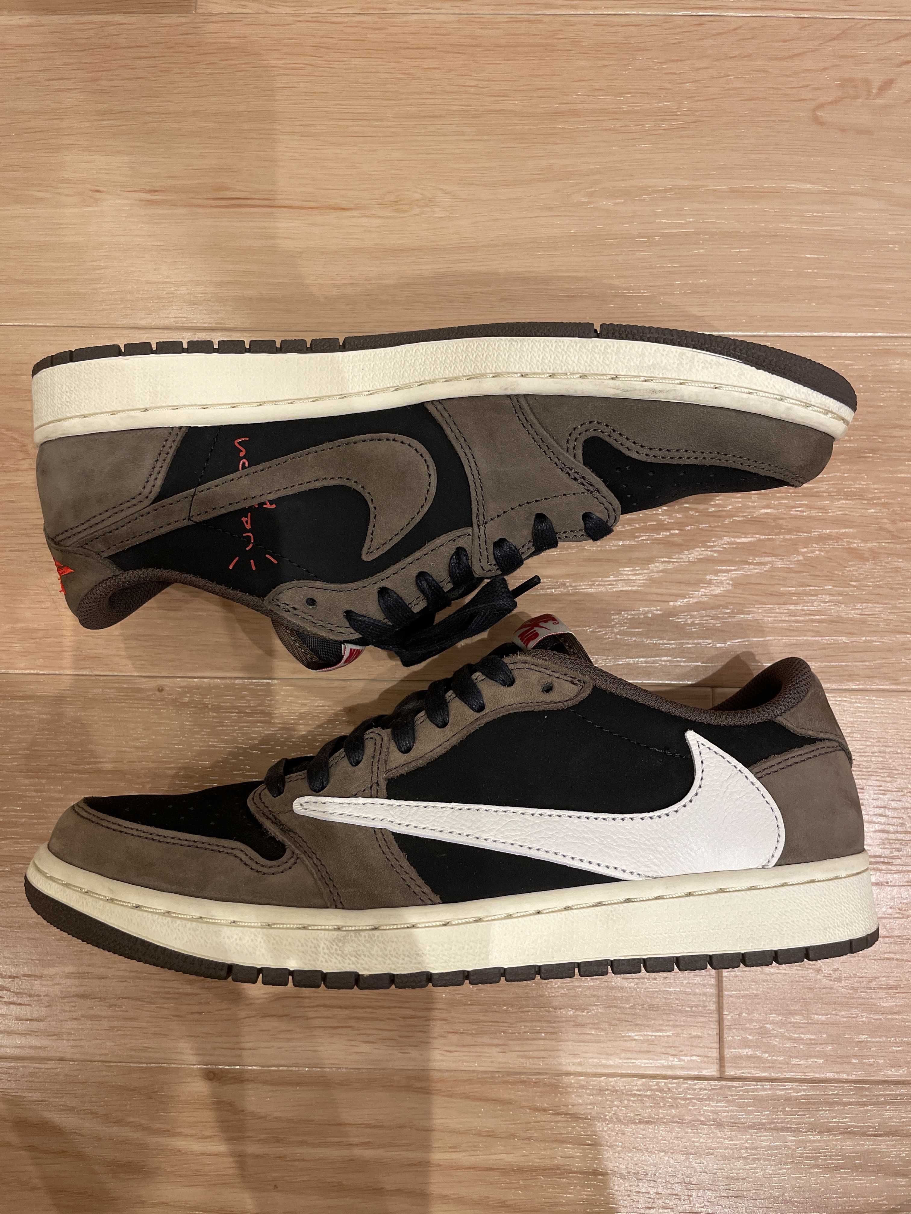 Travis Scott × Nike Air Jordan 1 Low OG SP-T "Black/Dark Mocha"