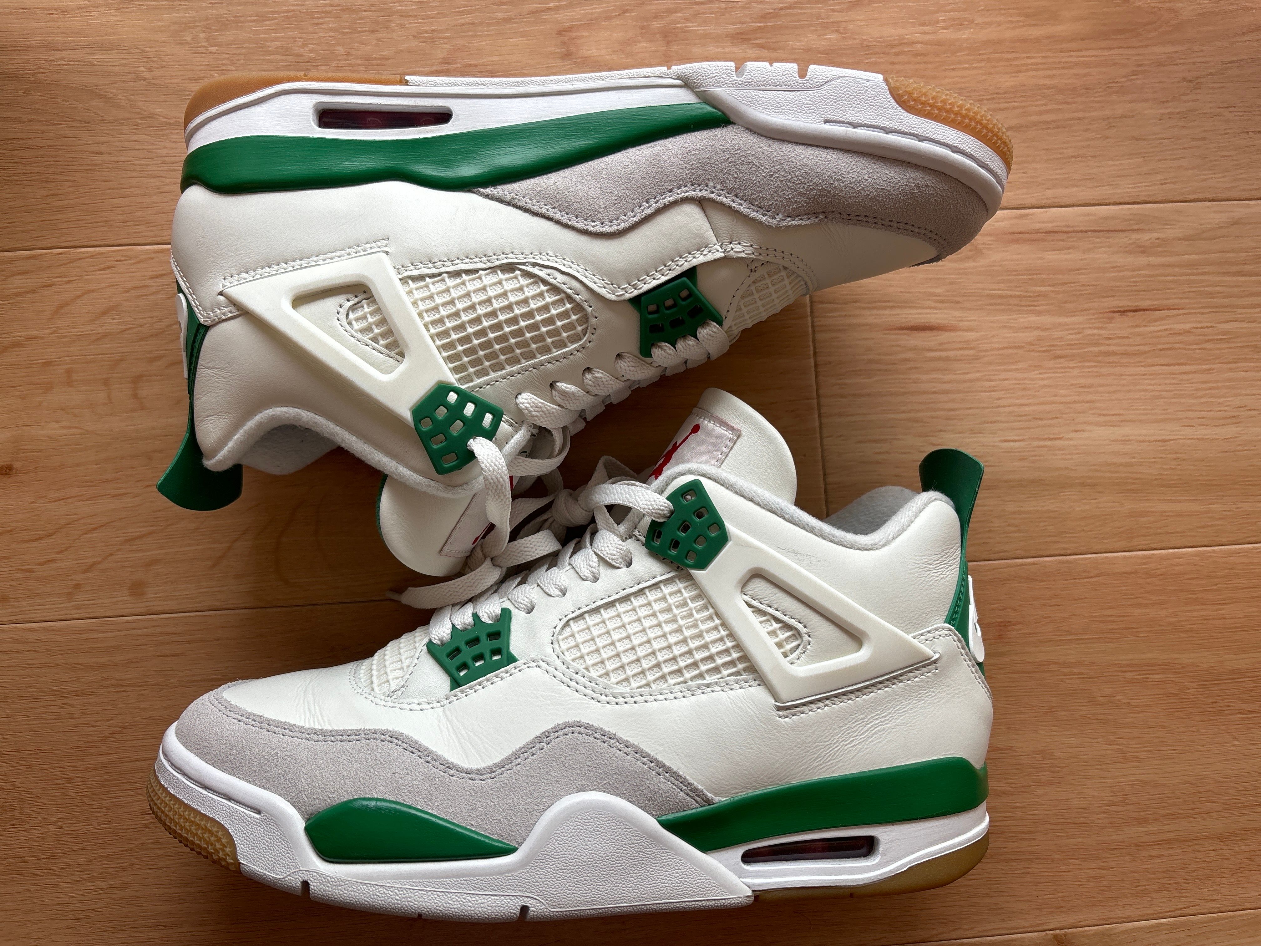 Nike SB × Air Jordan 4 Retro SP "Pine Green"