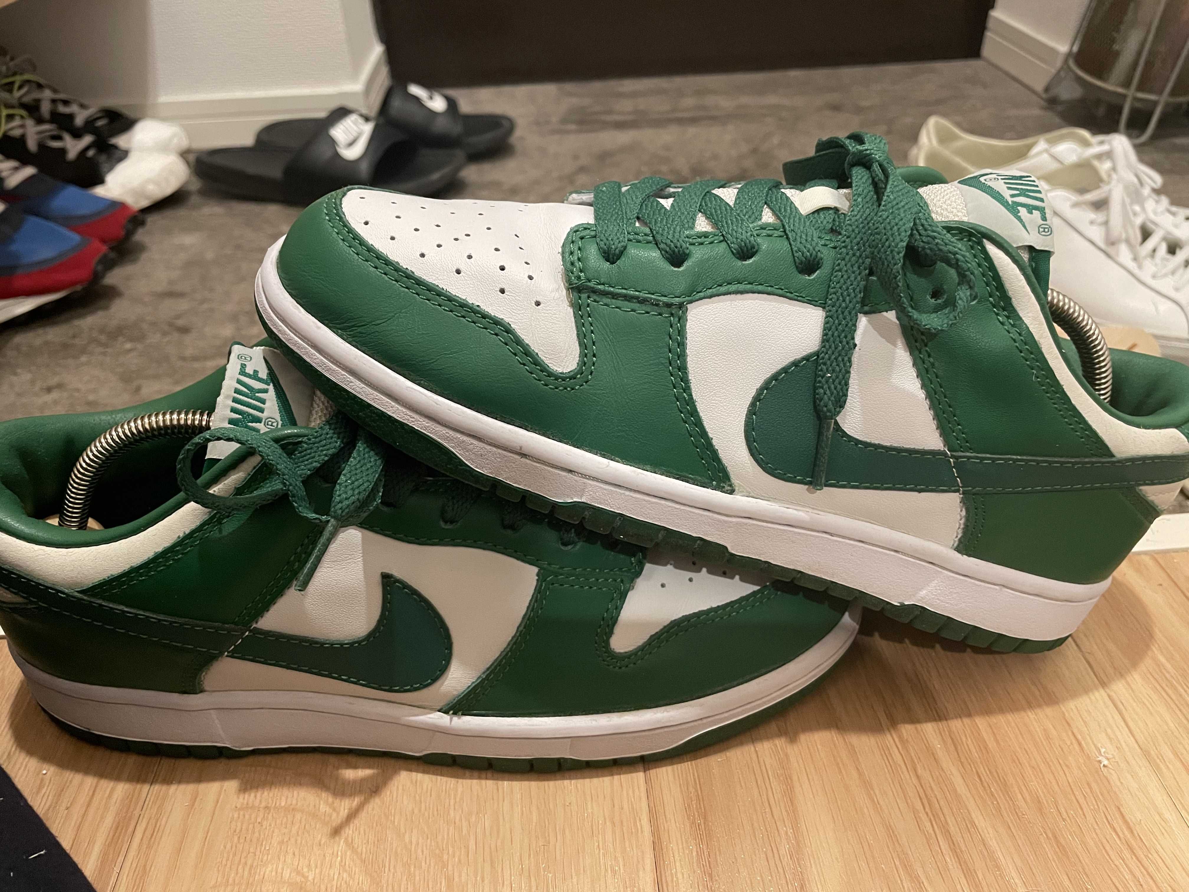 Nike Dunk Low "Team Green"