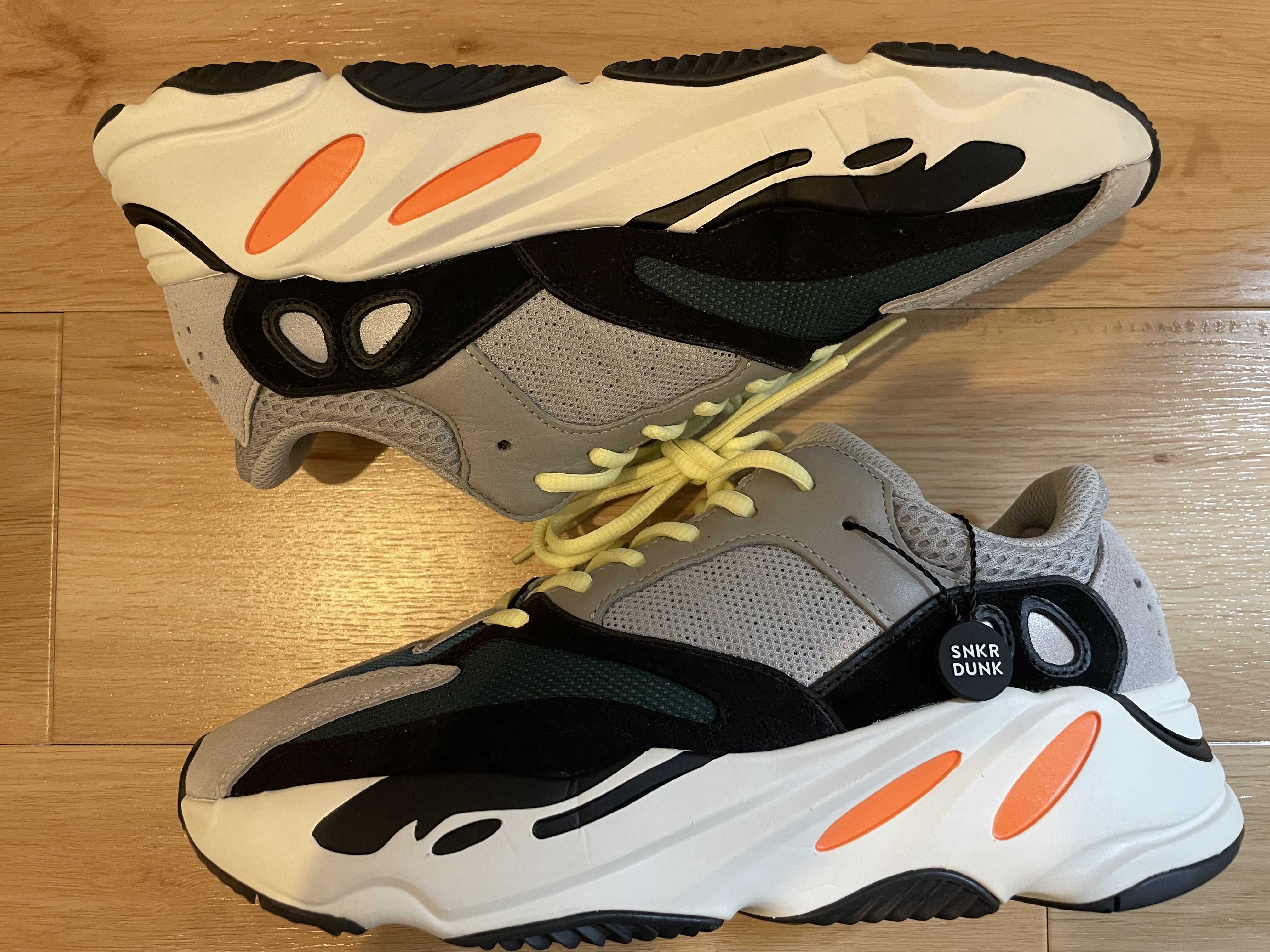 adidas YEEZY Boost 700 "Wave Runner"